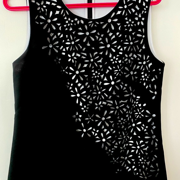 Black with cutout eyelet tank - Picture 1 of 2